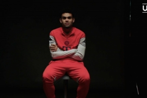 迪亚斯:我很喜欢给对手制造混乱 当前没有前锋能与凯恩争锋 配图