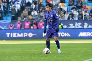 津媒：吴兴涵津门虎首秀中规中矩，状态还需慢慢找回 配图