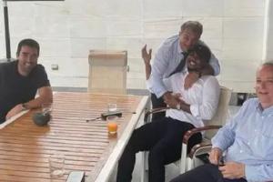 哈维称被埃切瓦里亚辜负!西媒:他是拉波尔塔前妹夫,影响力大 配图