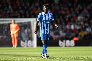 去年要价1亿镑！22岁巴莱巴身价跌至5500万欧，本赛季28场0球0助 配图