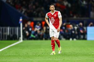 罗马诺：巴西后卫万德松预计无缘世界杯，除非康复过程中出现奇迹 配图