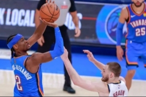 亚历山大绝杀约基奇：真MVP 配图