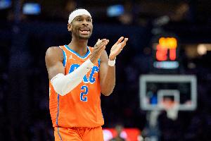 SGA即将追平张伯伦纪录！阿德尔曼：他极其稳定 这就是篮球的魅力 配图