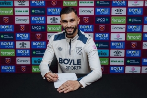 卡斯特拉诺斯：人在西汉姆心系阿根廷，希望能参加世界杯 配图