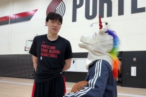 NBA的残酷之处？杨瀚森：世界最好的400个球员都在这 我不太焦虑 配图