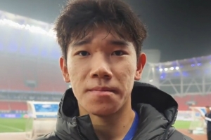 三镇小将姜利勋：中超首秀还是有点放不开，教练一直在给我鼓励 配图