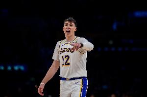 拉拉维亚：每个人都了解我是名出色的投手 我会保持自信继续出手 配图