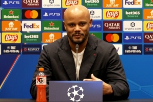 孔帕尼:我们习惯在绝大多数比赛被视为热门,但一切皆有可能 配图