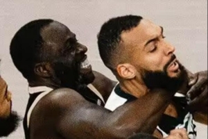 追梦：当时没意识到我锁喉戈贝尔那么久 回更衣室看回放才发现 配图