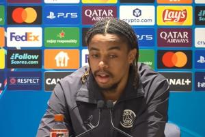 巴尔科拉:踢中锋位置很复杂,触球机会不多,我更喜欢边路1v1 配图