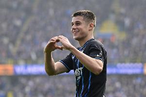 记者：赛季19球5助，布鲁日21岁前锋特雷索尔迪吸引诸多球队兴趣 配图