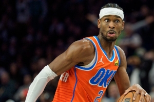 曾令旭：SGA用比赛说话&用球说话 不靠罚球他也能解决问题 配图