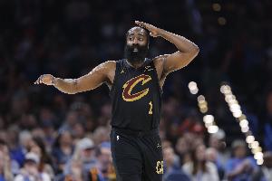 生涯29000+分&命中3000+记三分!哈登成NBA历史唯一 配图