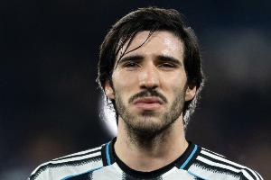 世体预测纽卡首发:拉姆斯代尔、托纳利出战,沃尔特马德替补 配图