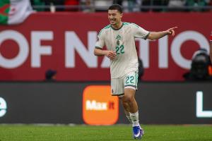 记者：马竞3500万欧报价马扎，勒沃库森要至少4500万 配图