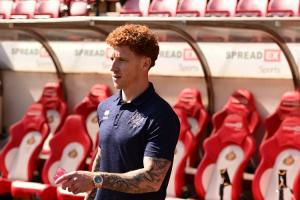 加盟第8级别球队后仅出场1次！官方：前纽卡中场科尔巴克宣布退役 配图