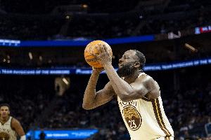 三分2中2!追梦上半场出战15分钟得到6分4篮板1助1帽 配图