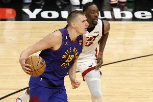 独一档！本赛季得分前三：阿德巴约83分 约老师56分第二&5个55分 配图