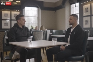 沃克：两年前图赫尔邀我加盟拜仁，因与瓜帅一顿晚餐决定留在曼城 配图