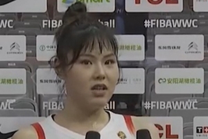 李月汝:刚回来没磨合好 希望以赛代练 要总结上篮和漏篮板球问题 配图