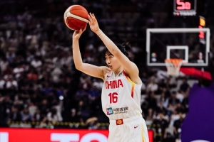 不够准!罗欣棫20分钟8中3拿到8分7板 三分7中2 配图