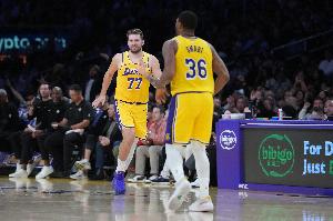 湖人何以近7战6胜？东契奇：靠防守 我们每个回合都在战斗 配图