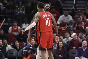 小贾巴里：我在场上是另一个进攻威胁 我能帮申京杜兰特拉开空间 配图