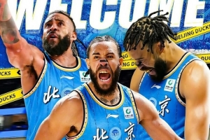 京媒:麦基化学反应不足但身体天赋无需质疑 期待他和赵睿的搭档 配图