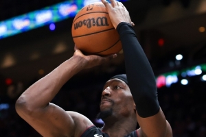 马瑟林谈阿德巴约83分：没人会记得罚了43球 他创造了历史 配图