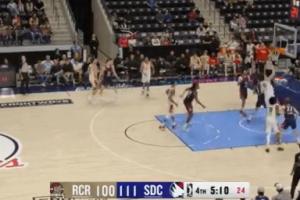 还是百分百~杨瀚森末节再登场 前场板补篮再进！13中13了！ 配图