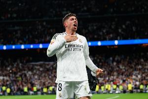 亨利：皇马今天的表现值得称赞，没人料到巴尔韦德会戴帽 配图