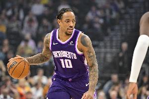 总得分超邓肯?德罗赞:这太疯狂了 我不会把这一切视为理当然 配图