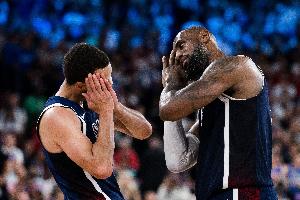 为何今夏詹库联手如此接近?老詹或将拿底薪 勇士绝对是选择之一 配图