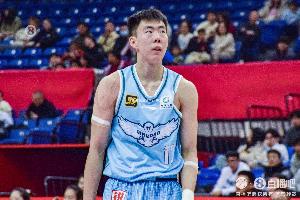 本赛季首次入选全明星正赛!媒体人:段昂君接下来目标应是国家队 配图