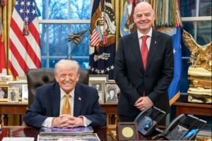 因凡蒂诺:与特朗普就世界杯进行了会晤,力求通过足球团结世界 配图