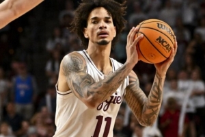 美记：爵士已经和2025年落选秀安德森·加西亚签下10天短合同 配图