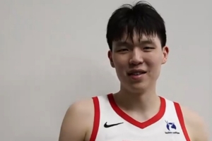 背部有伤势！杨瀚森：先去治疗 再看看是否出战明日背靠背 配图