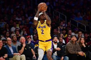 雷迪克：范德彪有时会因为赌博式防守陷入麻烦 这听起来很糟糕 配图