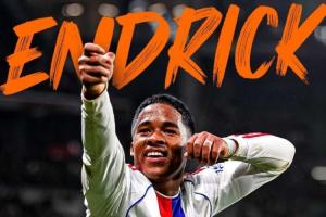 欧联首秀即破门!19岁恩德里克远射造门将脱手,帮助球队幸运绝平 配图