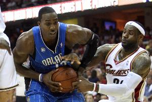 皇帝亦是背景板!09年巅峰魔兽单核淘汰骑士 粉碎2324童话 配图