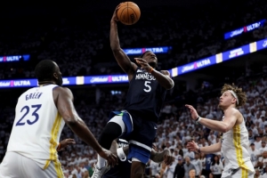 周五竞彩篮球强档：森林狼发挥不稳 勇士缺少主心骨 配图