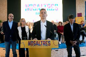 丰特:过去5年巴萨没拿过欧冠而皇马拿了2次,正在和曼城谈哈兰德 配图