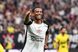 米兰目标！19岁安德烈首份身价1600万欧，米兰报1700万被要2400万 配图