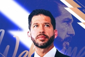 三镇主帅莫拉:我们赛前布置很聪明,有球时比之前更有效率 配图