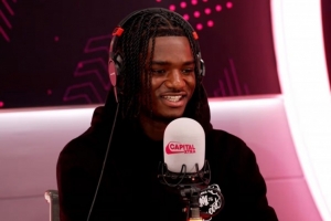 8场仅获7分钟！海文：不介意夏天新帅是谁，带我们取得好成绩就行 配图