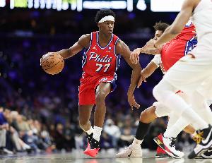 需要好好调整！埃奇库姆全场不在状态 14投仅3中&三分5中0 配图