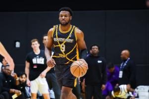 越发高效~布朗尼本季G联盟常规赛保持全胜 场均15.5分进180俱乐部 配图