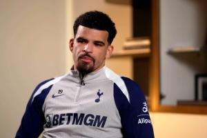 20分钟3度送礼0-4落后!索兰克:那种情况发生概率只有百万分之一 配图