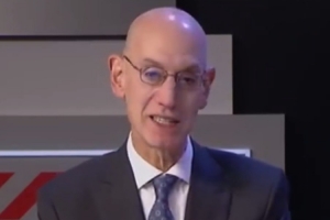 萧华：瀚森时间不多但他在中国是绝对大腕 中国篮球热度不降反增 配图