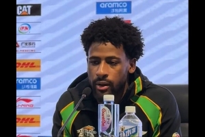 布罗金顿：我们的防守非常强硬 很高兴帮助球队取得胜利 配图